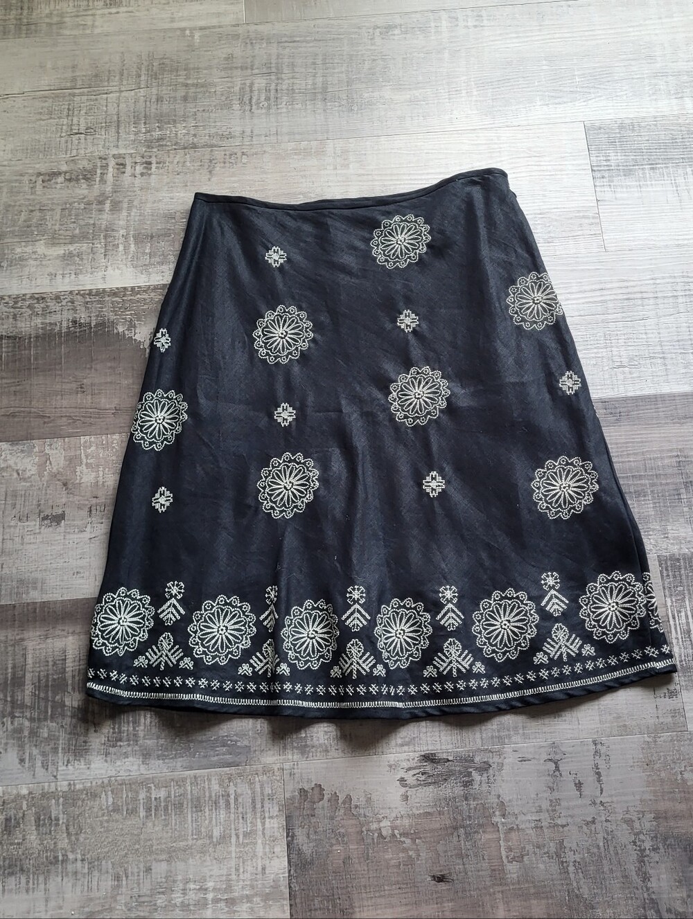 Richard Malcolm Womens 14 Black 100% Linen Embroidered A-Line Skirt NWT Floral